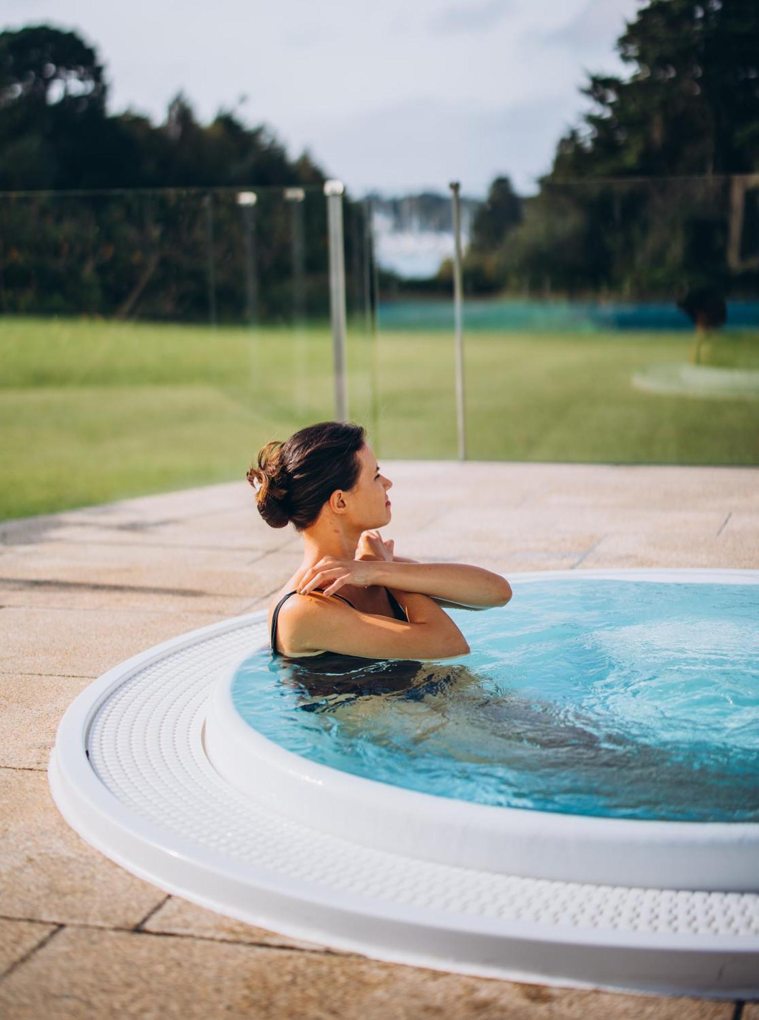 Les Garennes - Hotel Spa Bénodet Eksteriør bilde