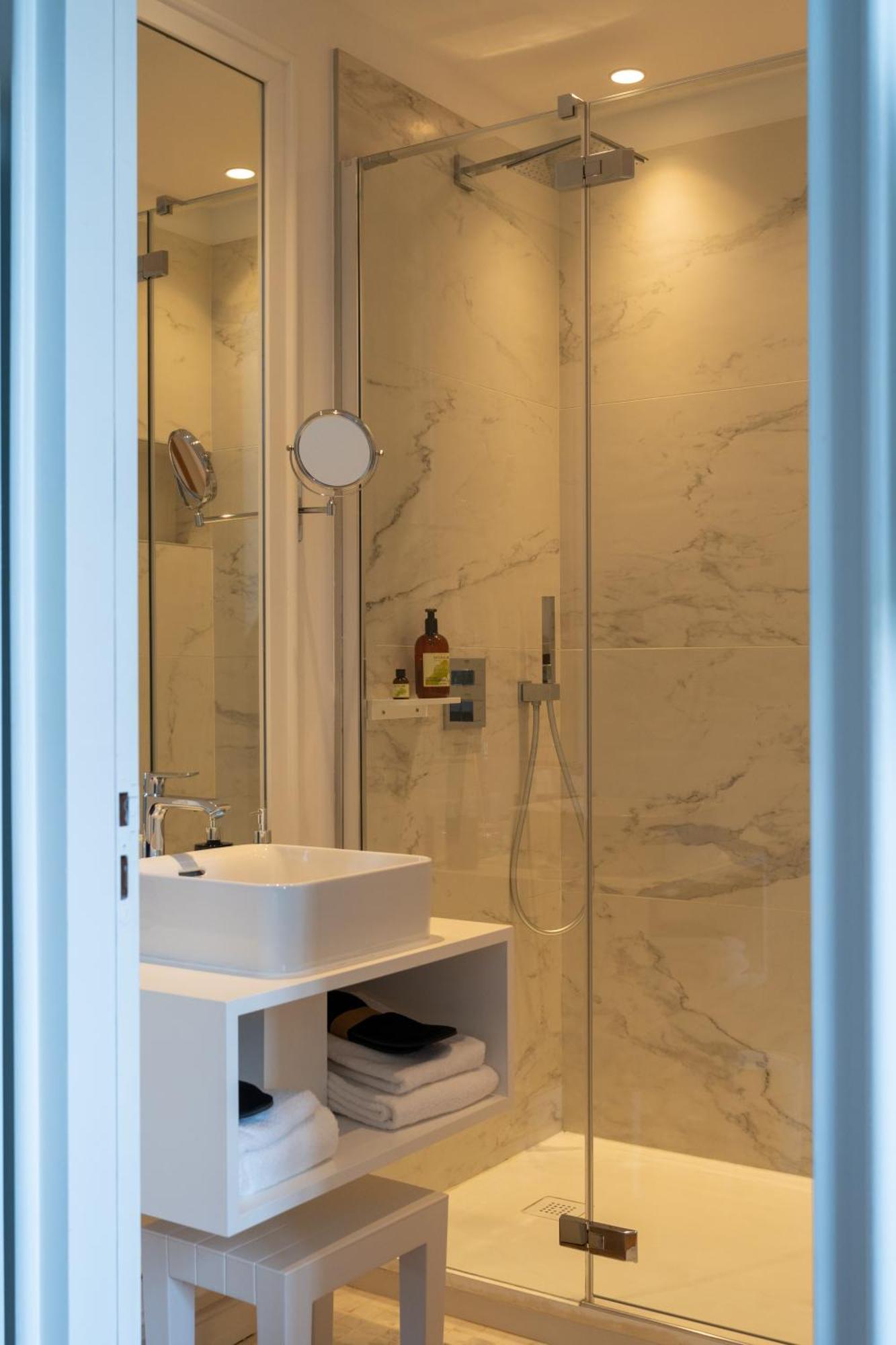 Les Garennes - Hotel Spa Bénodet Eksteriør bilde